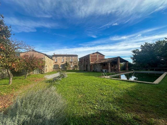 Rustico in vendita a Tofori, Capannori