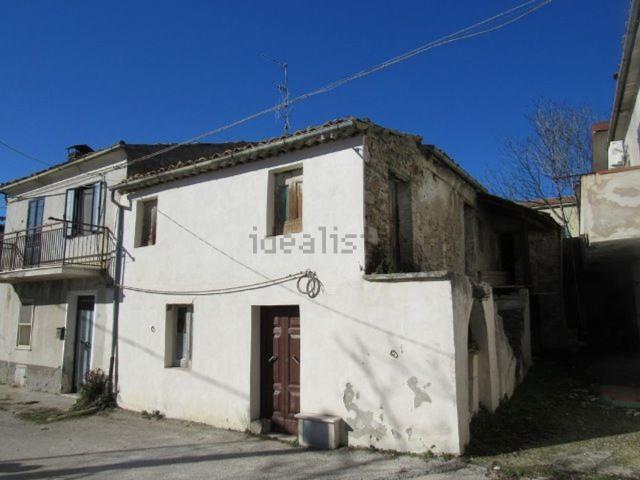 Rustico in vendita a Roccascalegna, Abruzzo