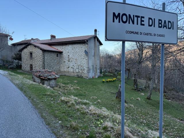 Rustico in vendita a Unione dell'Alto Reno, Camugnano