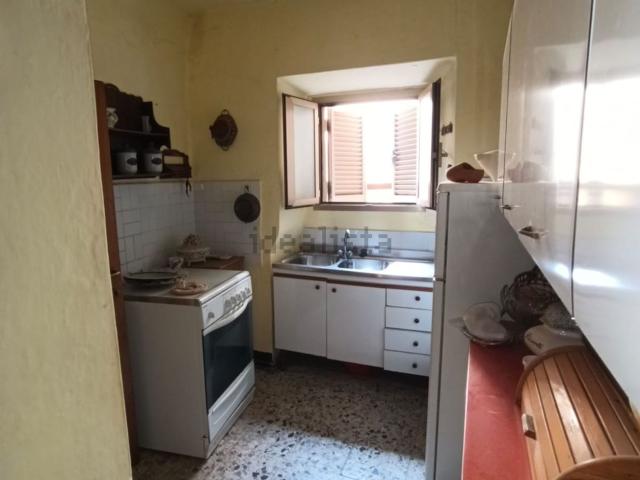 Rustico in vendita a San Carlo, Marina Di Massa