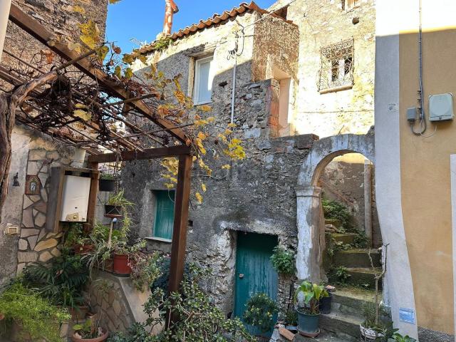 Rustico in vendita a Santa Domenica Talao, Cosenza