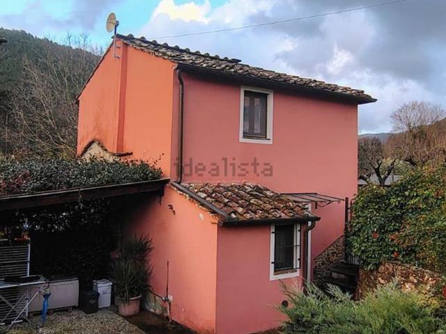 Rustico in vendita a Sant'Andrea di Compito, Capannori