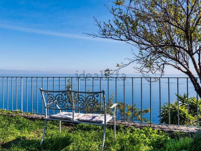 Rustico in vendita a Santa Caterina, Acireale