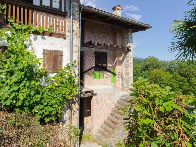 Rustico in vendita a Frisanco, Friuli-Venezia Giulia
