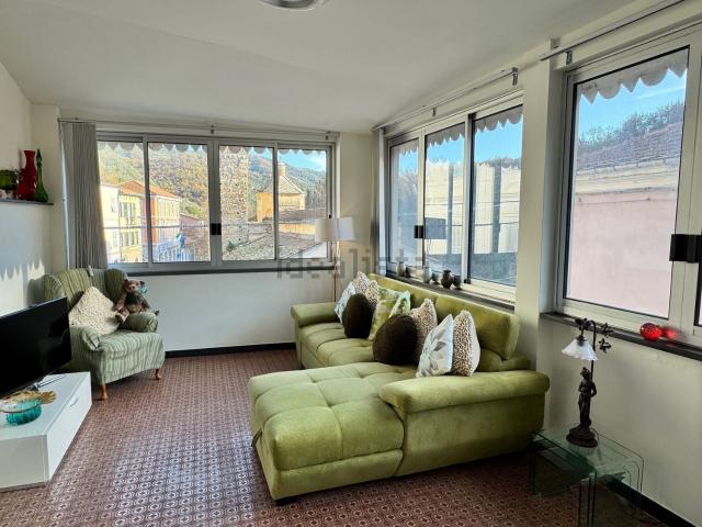 Rustico in vendita a Prelà, Liguria