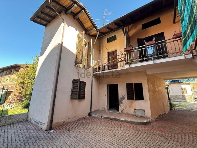 Rustico in vendita a Rocchetta, Piemonte