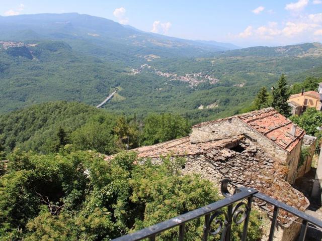Rustico in vendita a Civitaluparella, Abruzzo