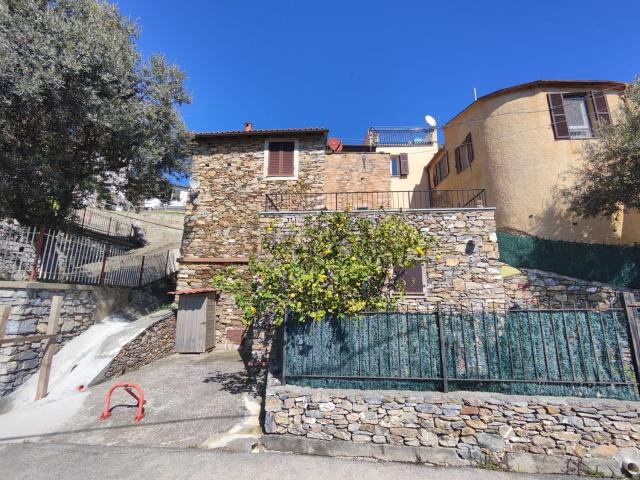 Rustico in vendita a Arnasco, Liguria