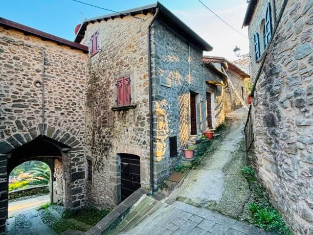 Rustico in vendita a Unione di comuni Montana Lunigiana, Mulazzo