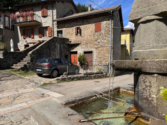 Rustico in vendita a Monchio Delle Corti, Reggio Emilia