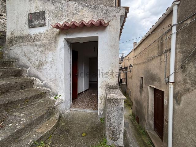 Rustico in vendita a Calabria, Cosenza