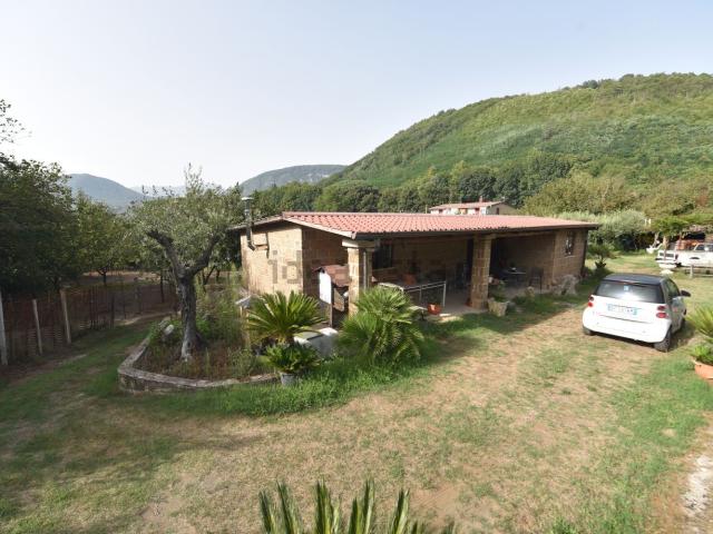 Rustico in vendita a Caliano, San Felice