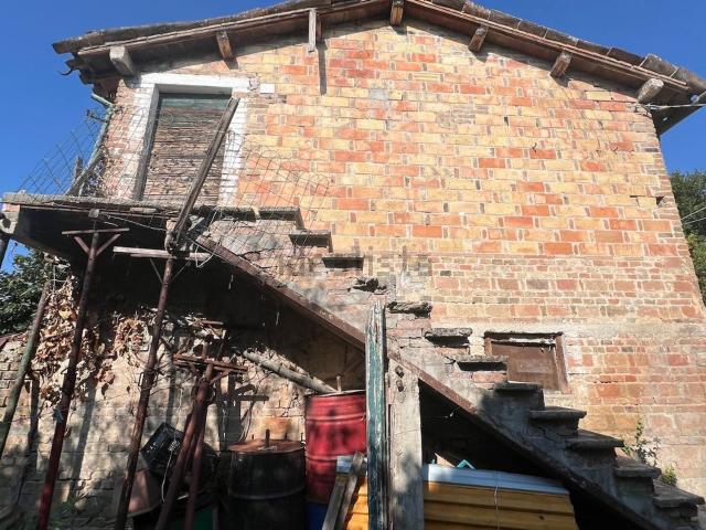 Rustico in vendita a Quartiere Mercatale, Marche