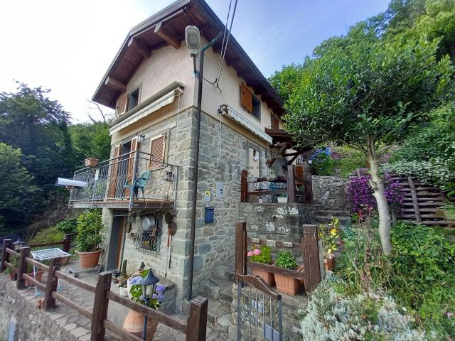 Rustico in vendita a Pontremoli, Toscana