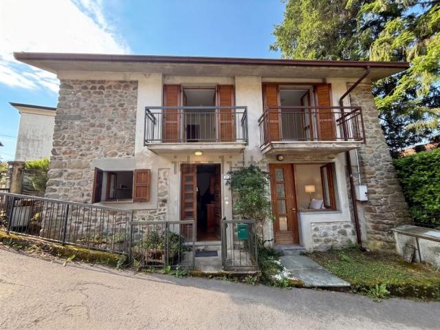 Rustico in vendita a Palestro, Bagnone