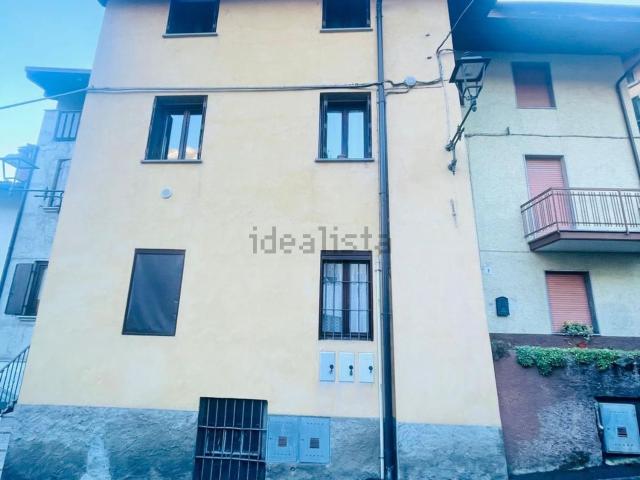Rustico in vendita a Comunità montana della valle Camonica, Angolo Terme