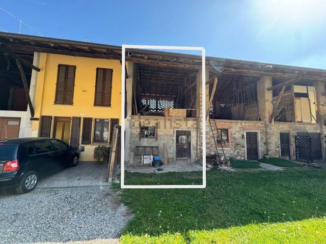 Rustico in vendita a Casale Litta, Lombardia