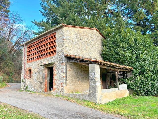 Rustico in vendita a Unione dei comuni Media Valle del Serchio, Pescaglia