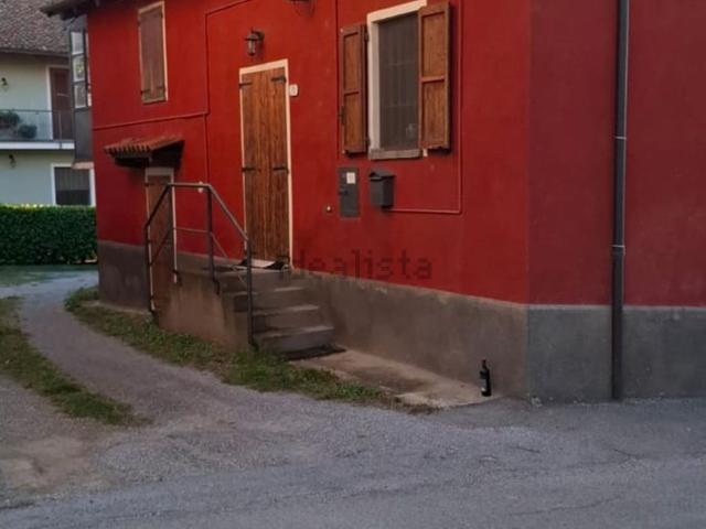 Rustico in vendita a Novello, Cuneo