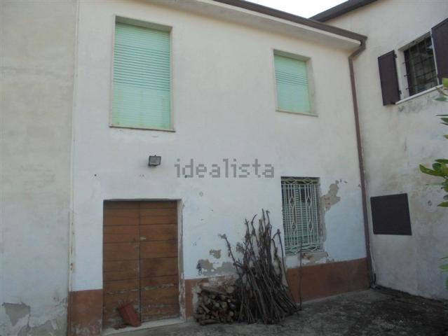 Rustico in vendita a San Giuliano Piacentino, Castelvetro Piacentino