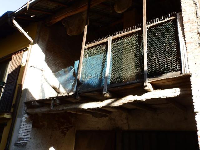 Rustico in vendita a Cantù, Lombardia