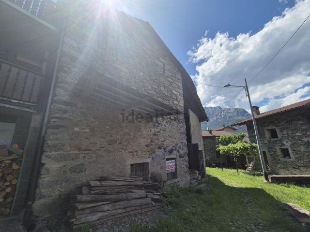 Rustico in vendita a Comunità montana della Valchiavenna, Verceia