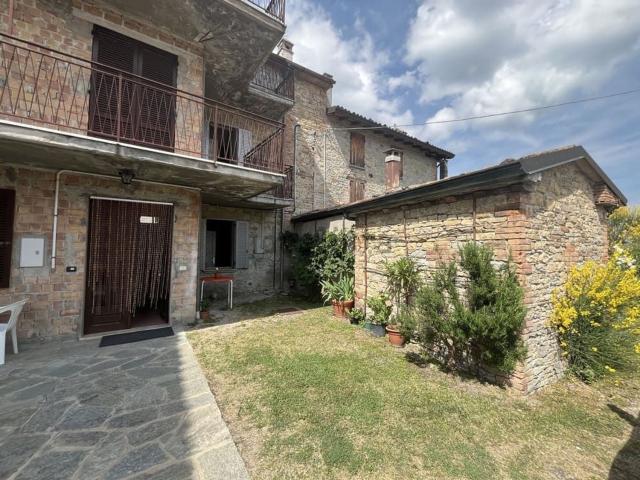 Rustico in vendita a Bore, Reggio Emilia