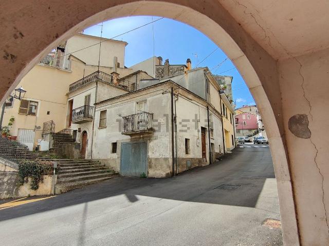 Rustico in vendita a Fara San Martino, Abruzzo