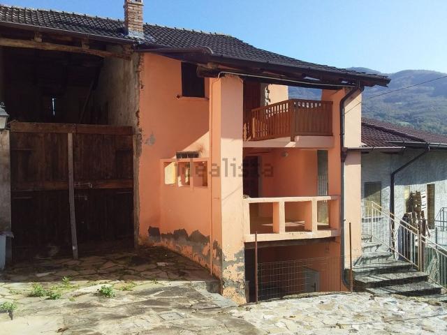 Rustico in vendita a Coli, Reggio Emilia