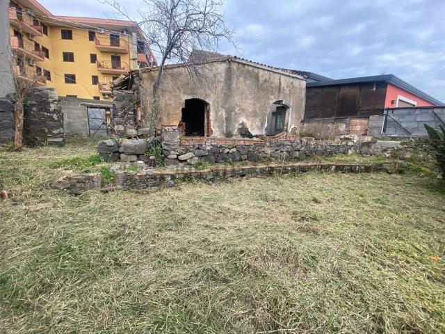 Rustico in vendita a Giarre, Sicilia