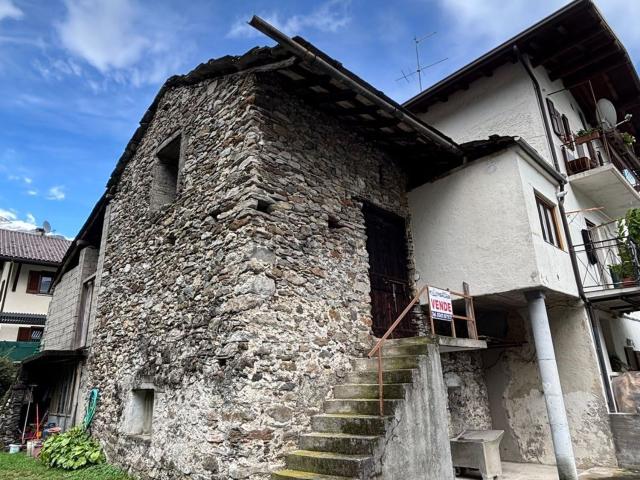Rustico in vendita a Comunità montana della Valchiavenna, Mese