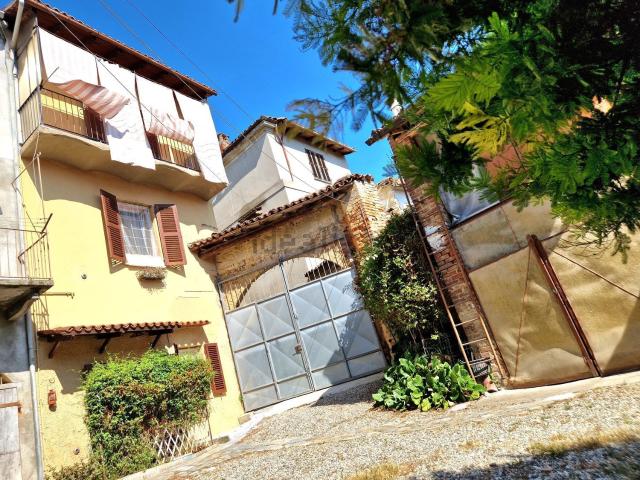 Rustico in vendita a Piemonte, Asti