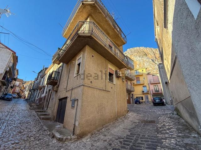 Rustico in vendita a Caltavuturo, Palermo