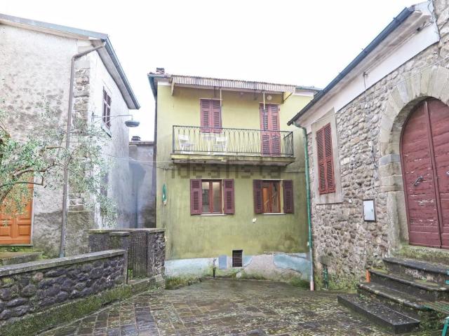 Rustico in vendita a Unione di comuni Montana Lunigiana, Fivizzano