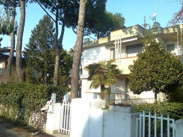 Villa Indipendente in vendita a Cervia, Reggio Emilia