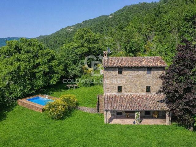 Villa Indipendente in vendita a Marche, Pesaro E Urbino