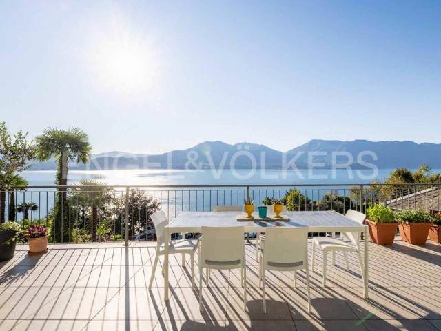 Villa Indipendente in vendita a Cadessino, Oggebbio