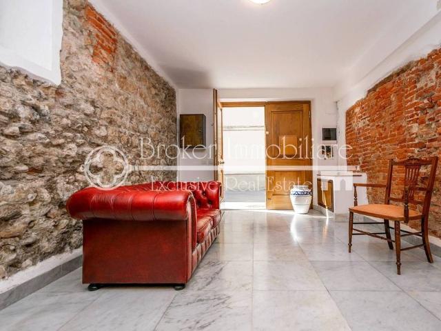 Villa Indipendente in vendita a Tonfano, Toscana