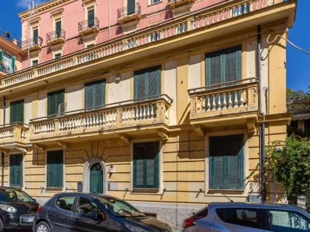 Villa Indipendente in vendita a Salerno