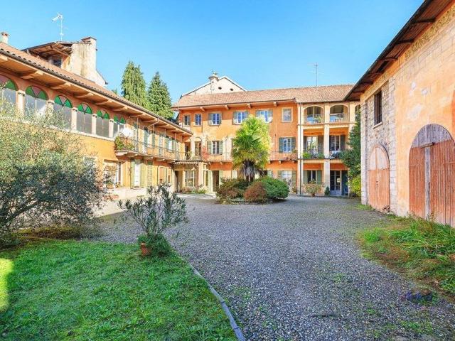 Villa Indipendente in vendita a Piemonte, Novara