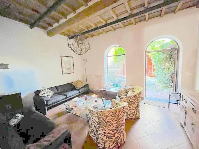 Villa Indipendente in vendita a Quartiere 1, Firenze