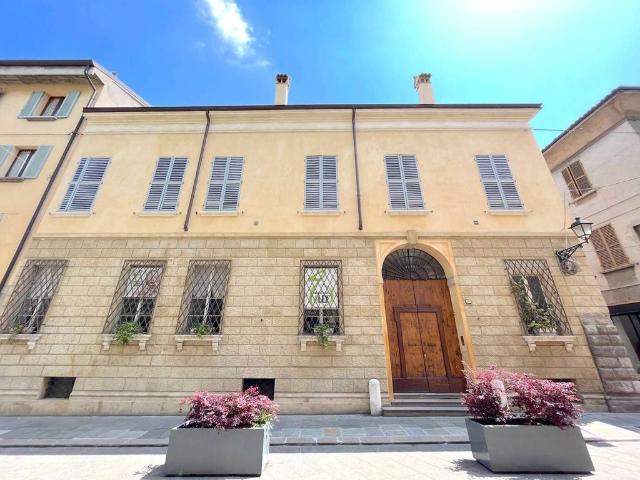 Villa Indipendente in vendita a San Giacomo città, Re
