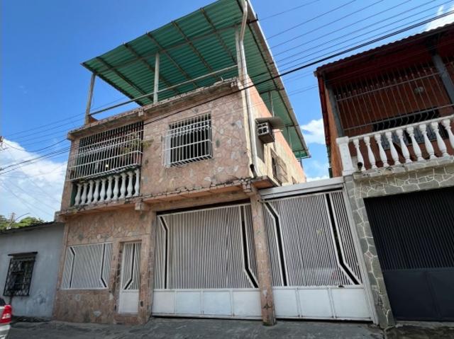Casa en venta en Maracay, Aragua