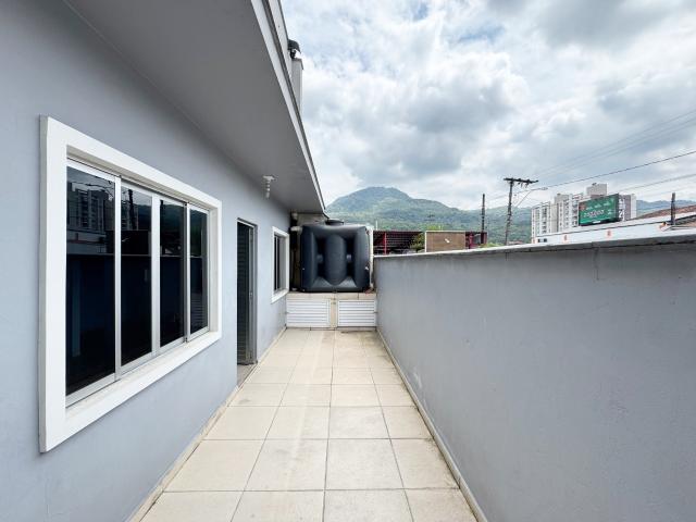 Casa aluguel em Região Geográfica Imediata de Joinville, Jaraguá do Sul