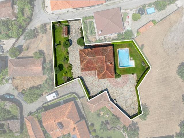 Casa venda em Mondim De Basto, Vila Real