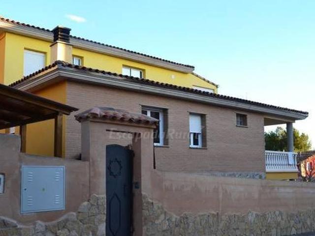 Casa en alquiler en Teruel