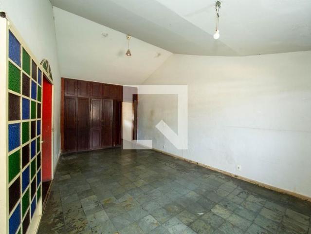 Casa aluguel em Região Geográfica Imediata de Belo Horizonte, Região Metropolitana de Belo Horizonte