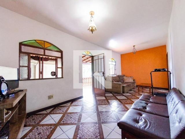 Casa aluguel em Região Geográfica Imediata de Belo Horizonte, Região Metropolitana de Belo Horizonte