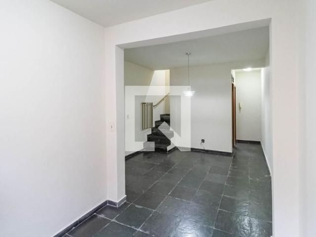 Casa aluguel em Região Geográfica Imediata de Belo Horizonte, Região Metropolitana de Belo Horizonte