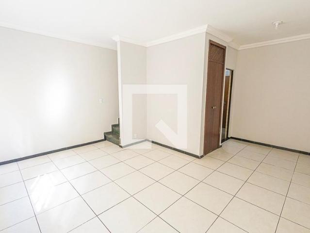Casa aluguel em Região Geográfica Imediata de Belo Horizonte, Região Metropolitana de Belo Horizonte